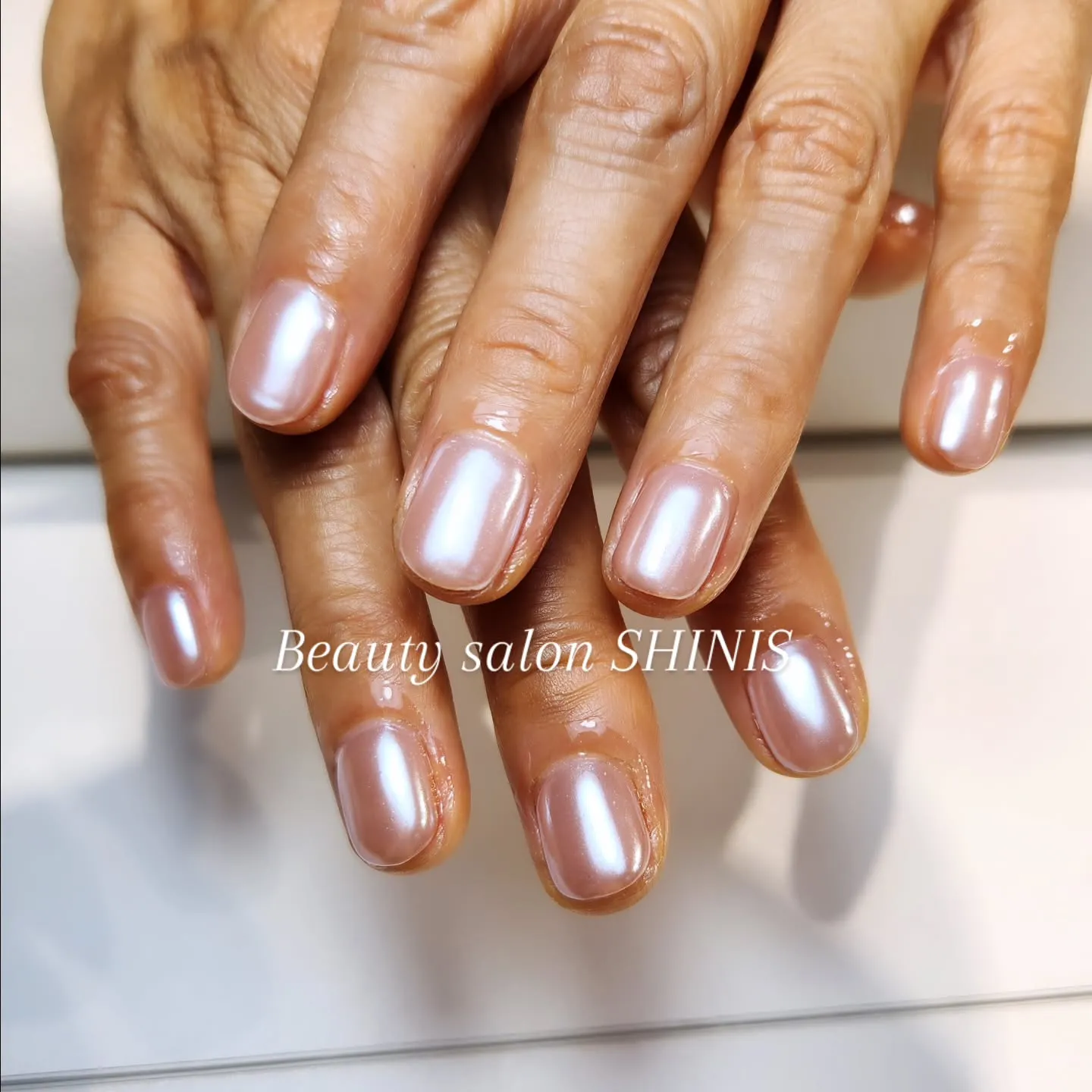 #ホワイトミラー ネイル#ホワイトネイル#シンプルネイル