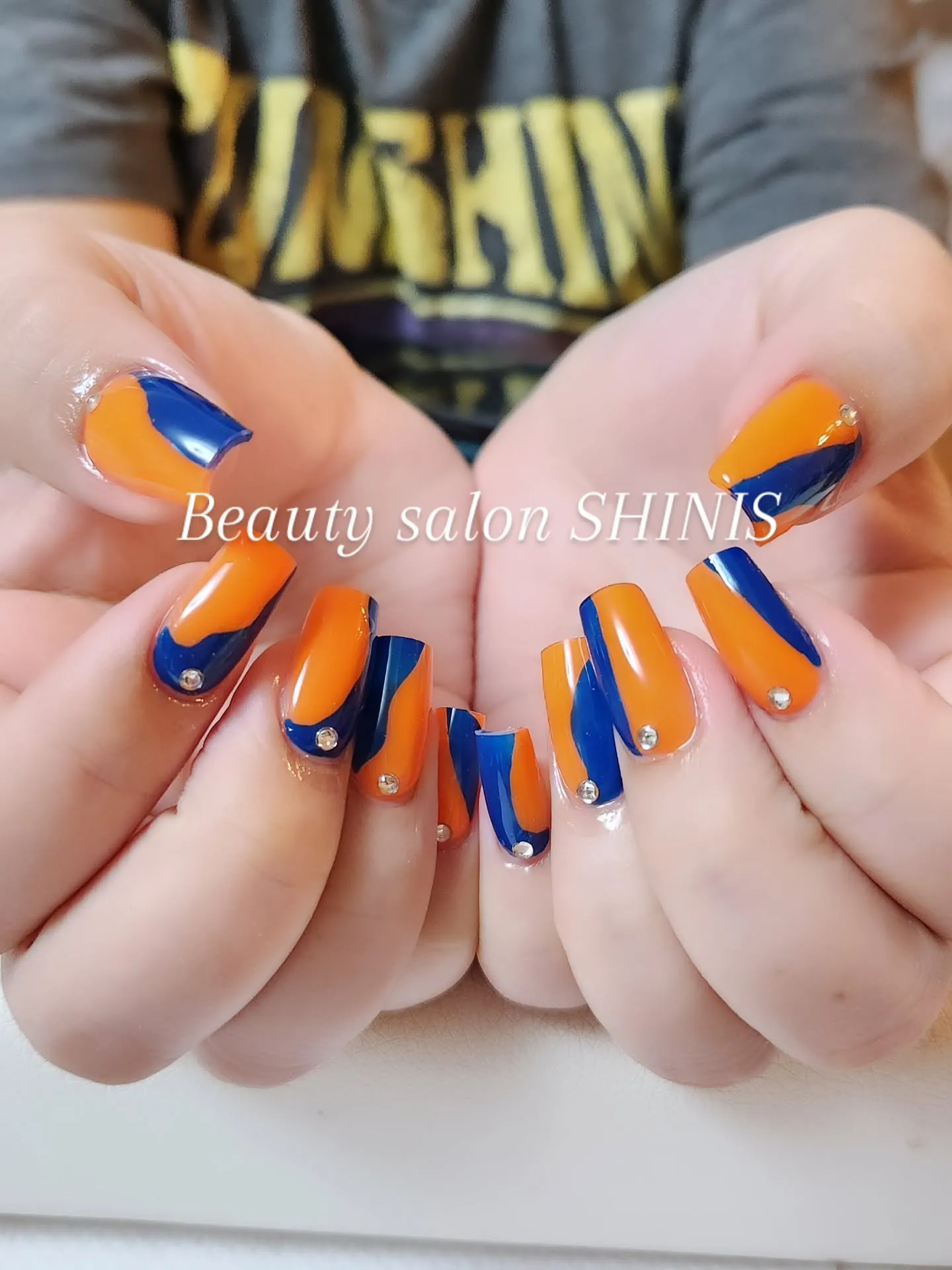 #ネイル#オレンジ青ネイル#長さだしネイル#ダブルネイル#う...