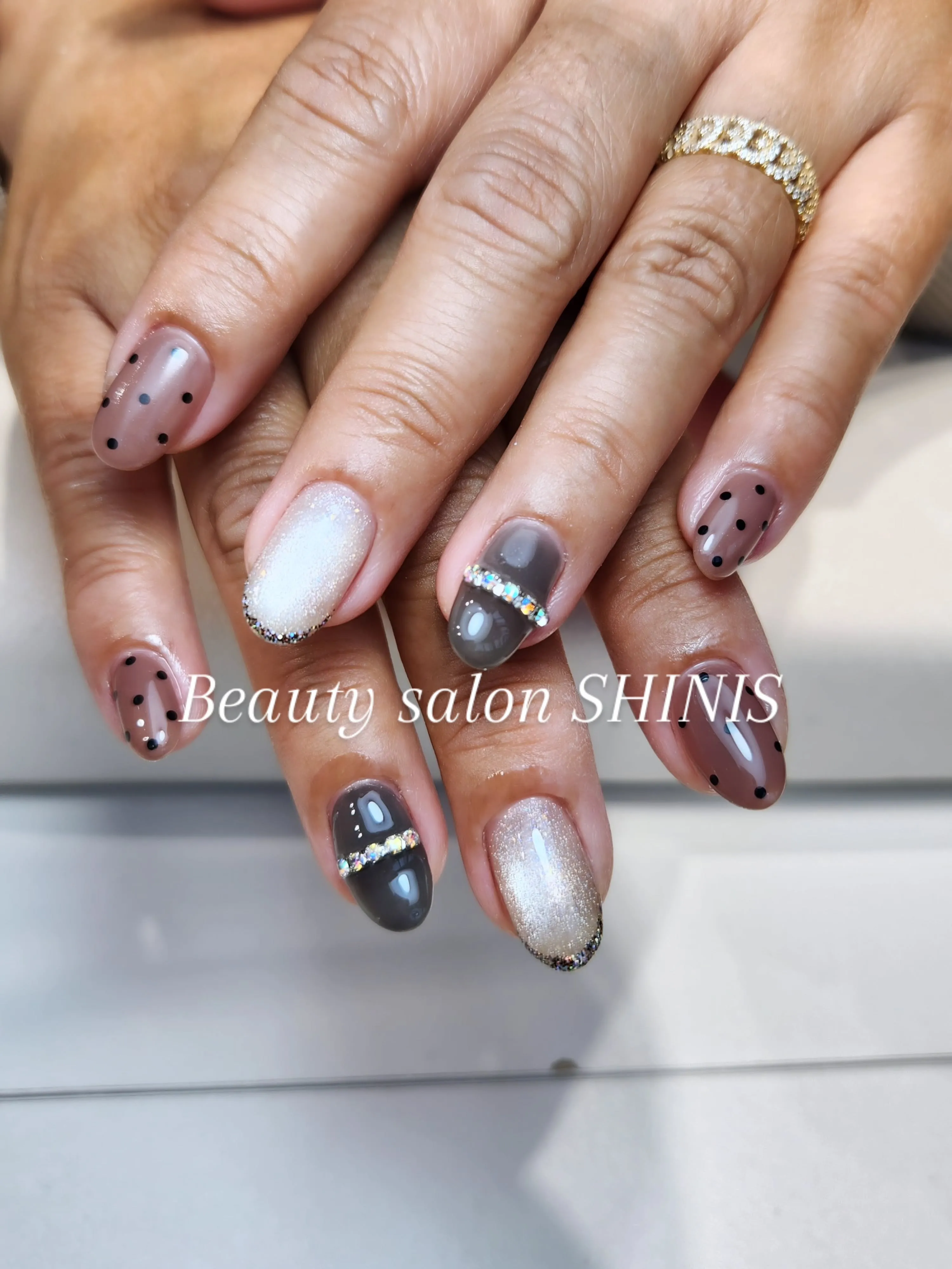 #ネイル#ネイルサロンうるま市#ネイルサロン沖縄#ドットネイ...