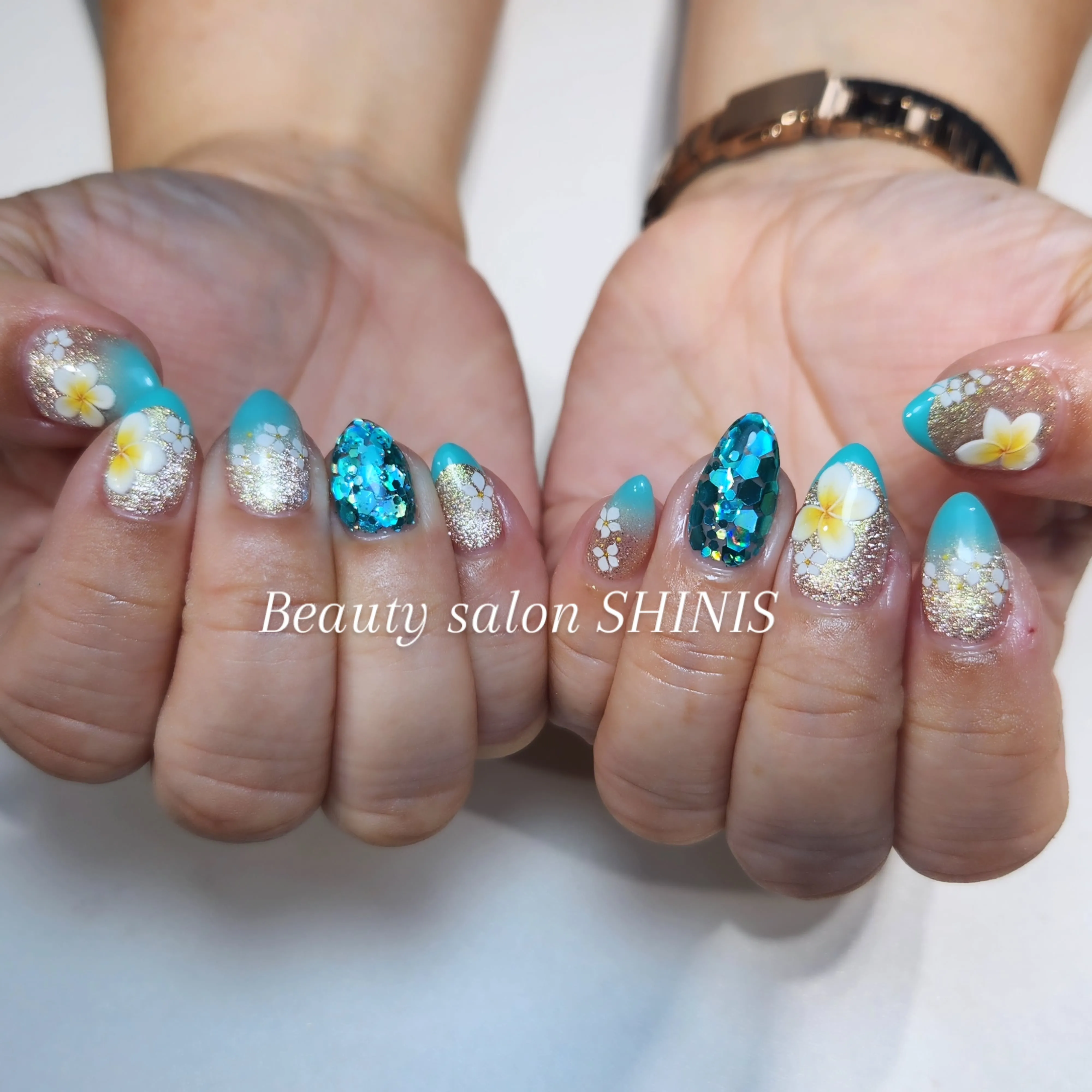 #ネイル#ネイルサロンうるま市#ネイルサロン沖縄市 #夏ネイ...