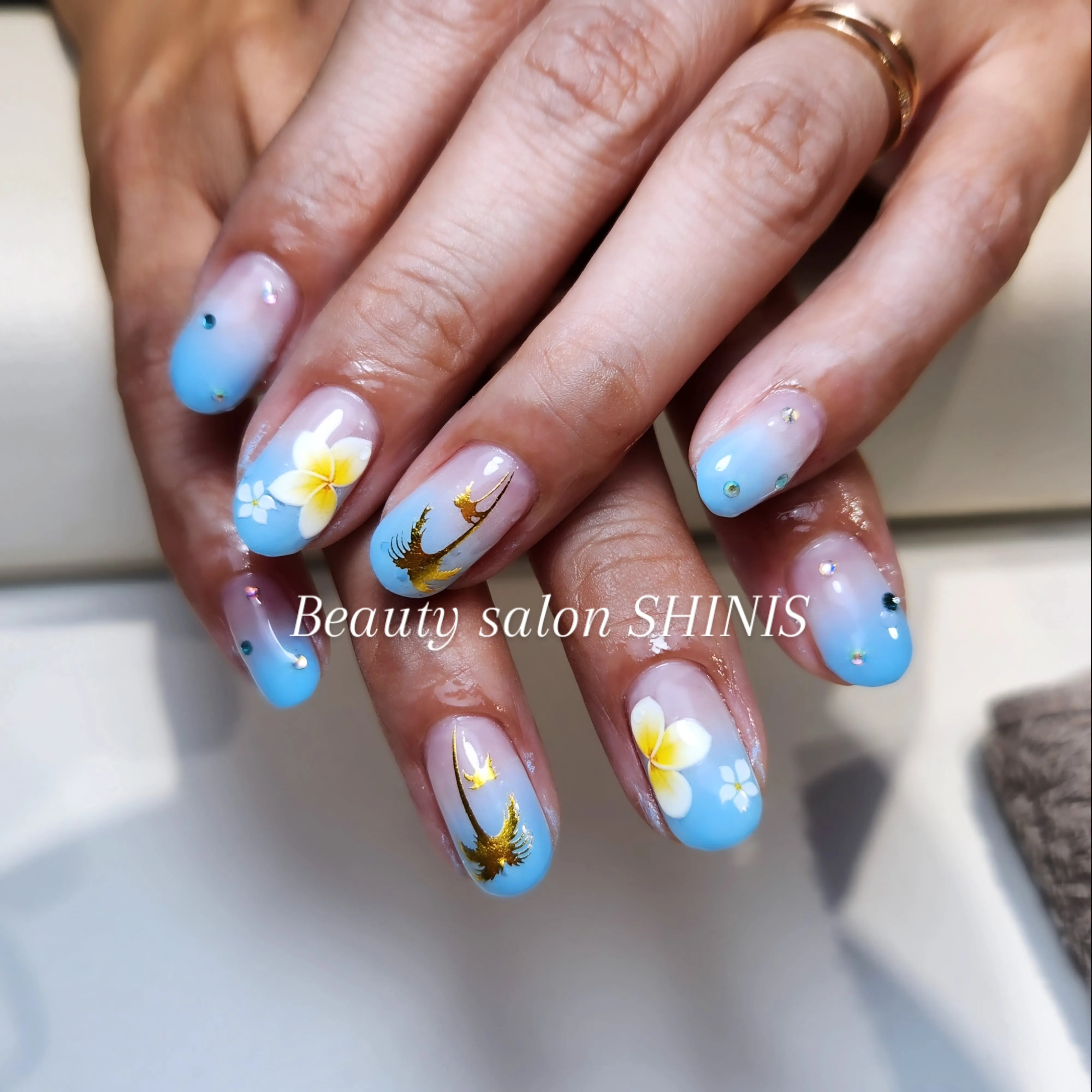 #ネイル#ネイルサロン沖縄 #ネイルサロンうるま市#夏ネイル...